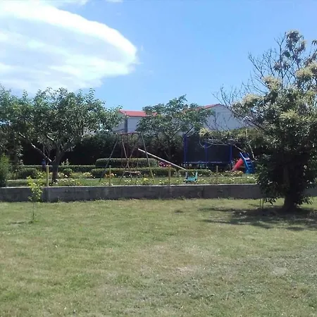 Lopar, Primorje-gorski Kotar 2 *