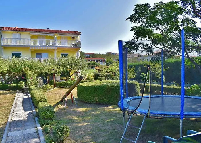 شقة For 2+2 Person In - Insel Rab 17738