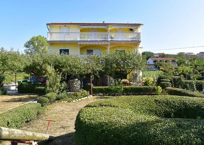 For 2+2 Person In - Insel Rab 17738 لوبار